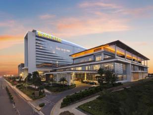 Solaire Resort